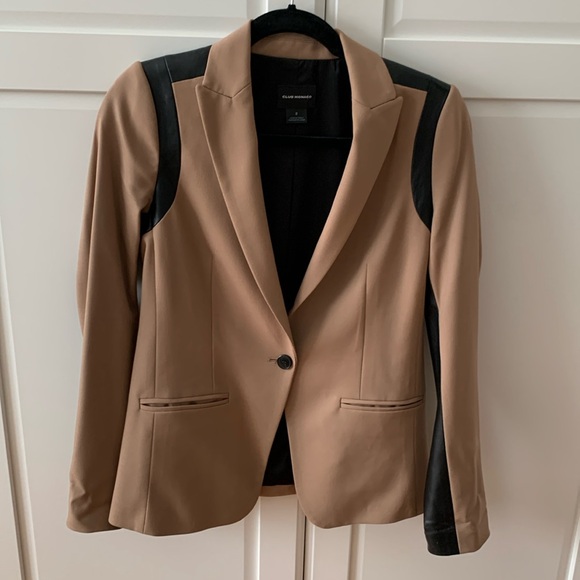 Club Monaco tan blazer with black leather detail - Picture 1 of 4